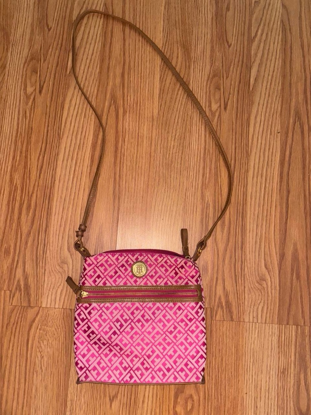 Tommy Hilfiger Crossbody Purse